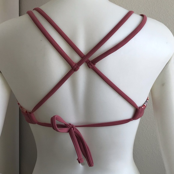 Xhilaration Strappy Back Bralette Bikini Top - Picture 3 of 3